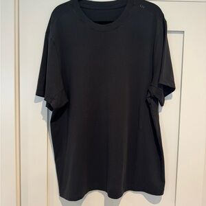 Lululemon Zeroed In T shirt Size XL Black